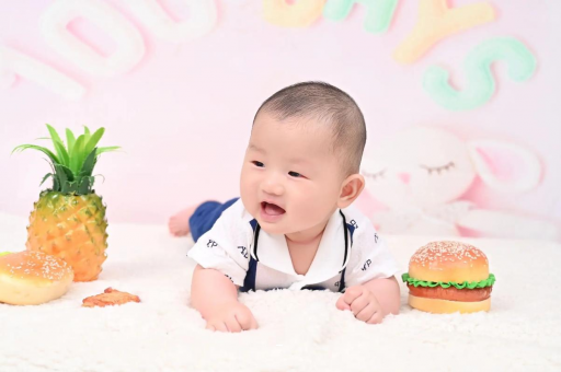 银川宝宝几月抬头 银川宝宝几月抬头